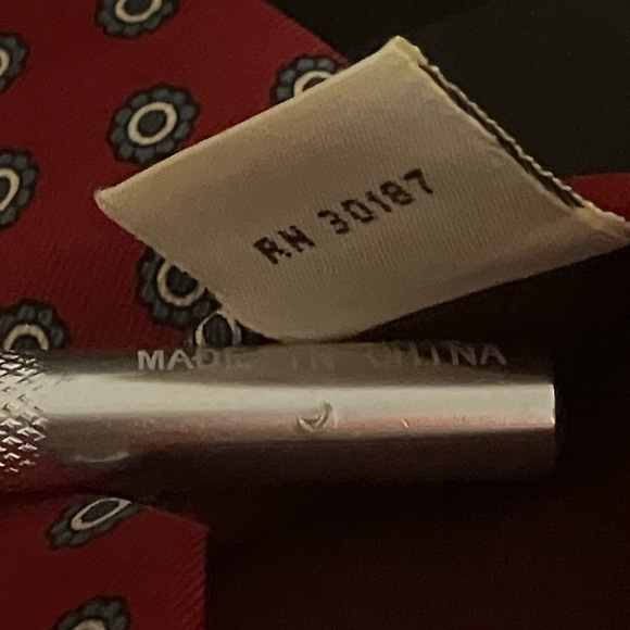 Men’s YvesSaintLaurent Tie - Picture 9 of 9